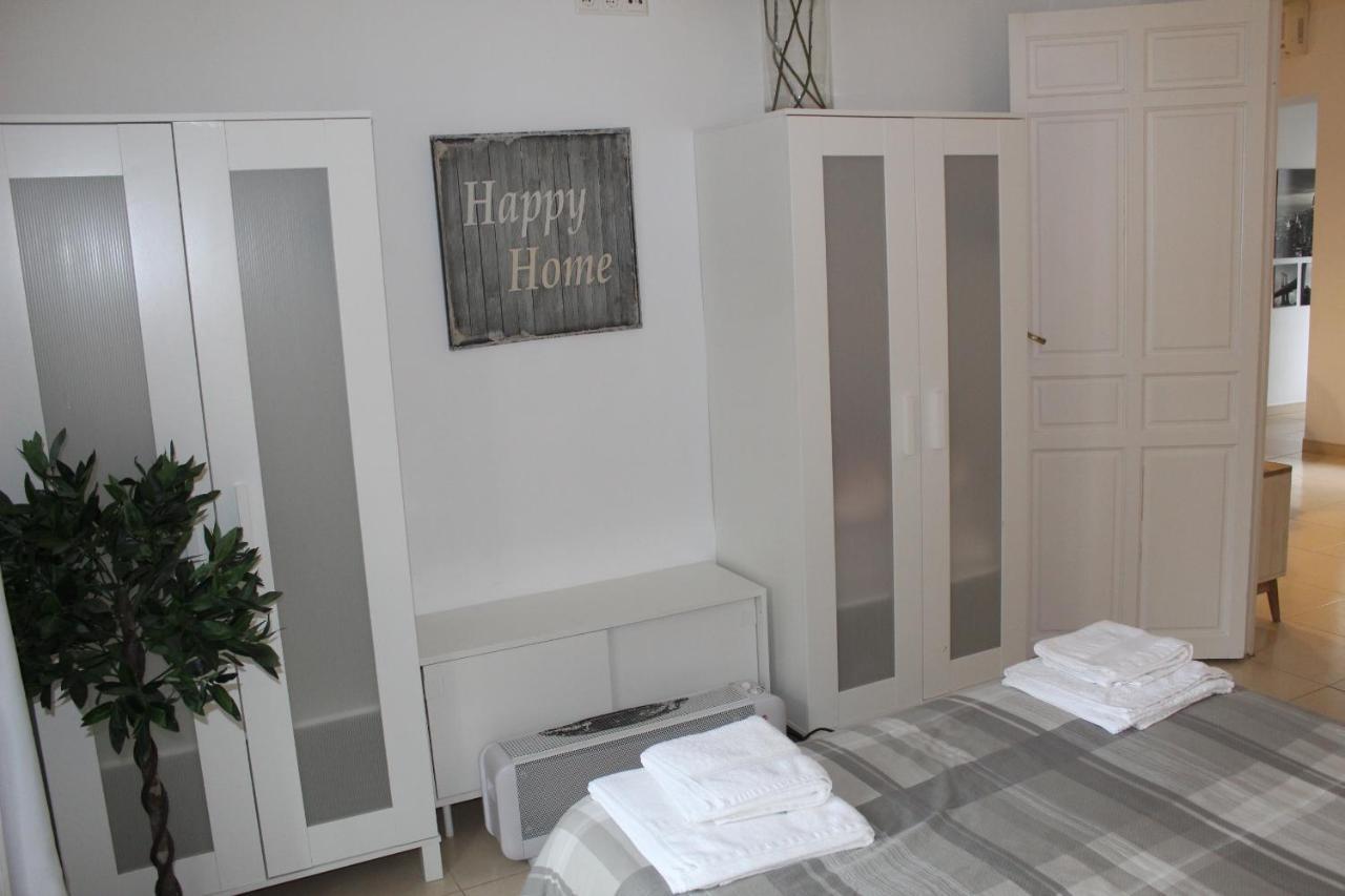 Lola'S Apartment รอนดา ภายนอก รูปภาพ